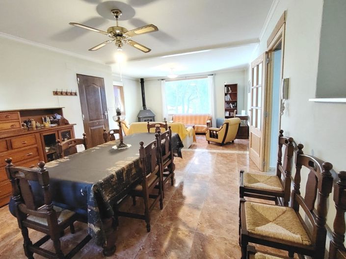 Image No.2-3 Bed Country House for sale