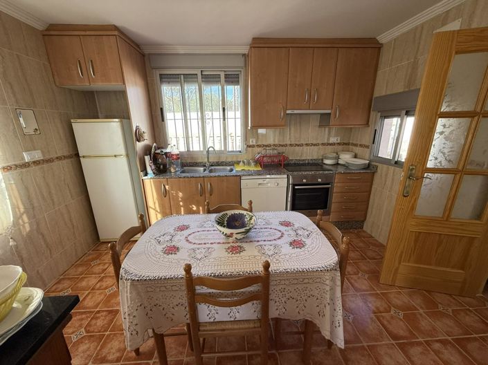 Image No.13-4 Bed Country House for sale