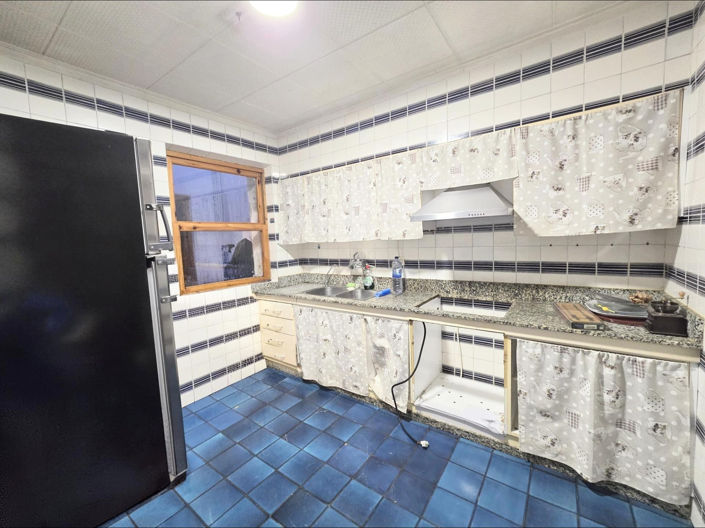 Image No.2-Maison de ville de 6 chambres à vendre à Aspe