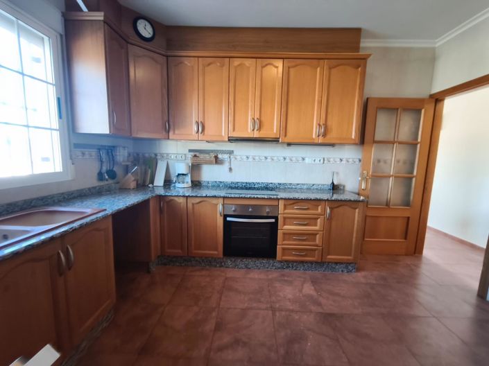 Image No.9-3 Bed Villa for sale