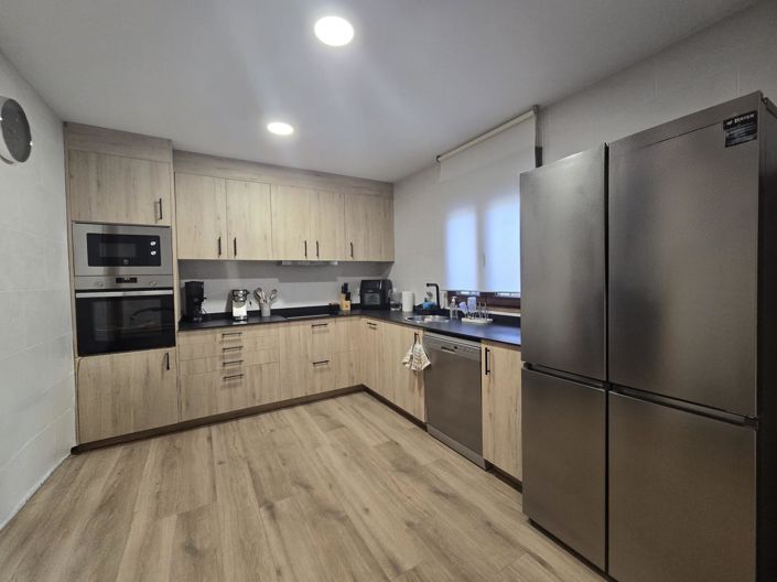 Image No.4-3 Bed Townhouse for sale