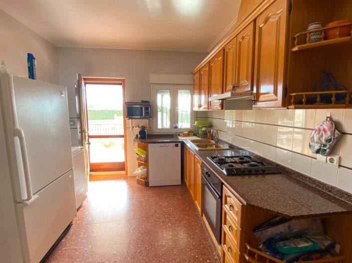 Image No.14-4 Bed Country House for sale