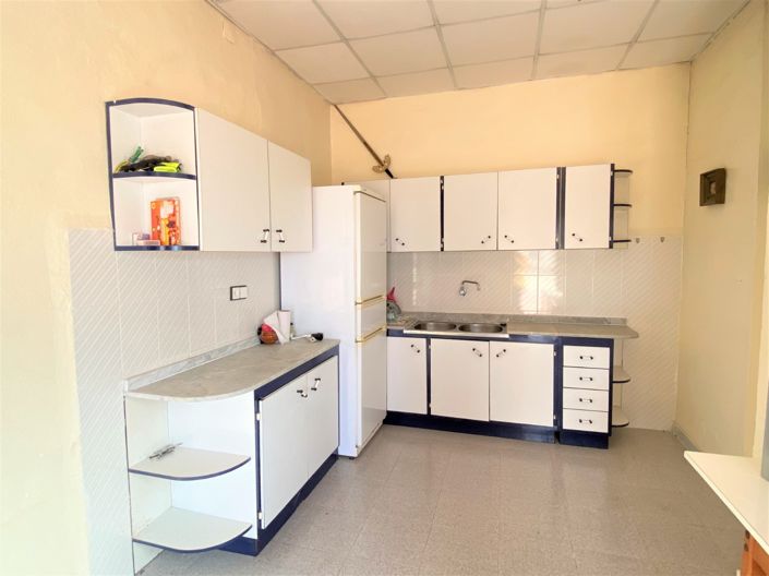 Image No.28-4 Bed Country House for sale