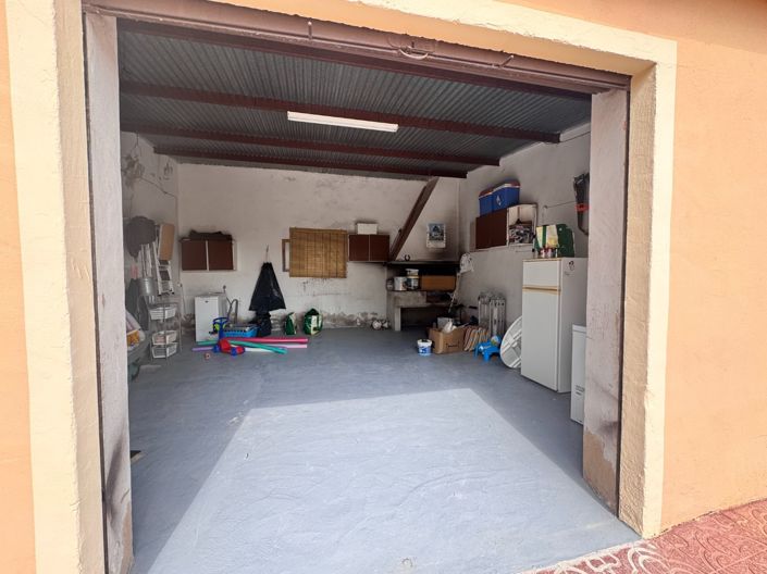 Image No.12-3 Bed Country House for sale