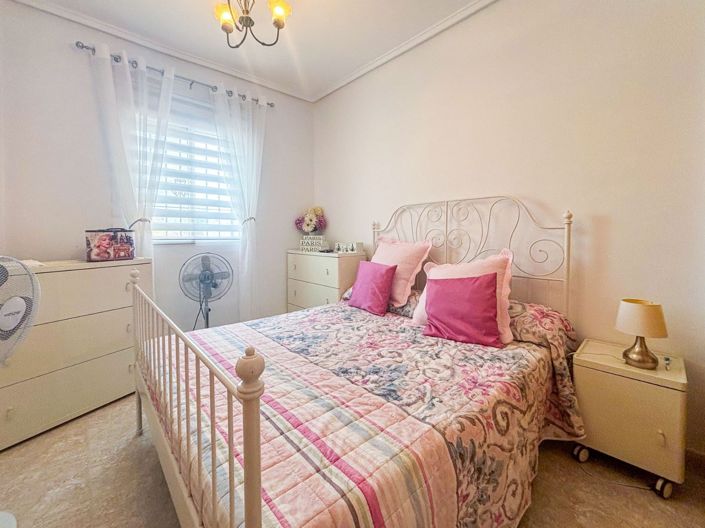 Image No.22-Villa de 5 chambres à vendre à Monforte del Cid