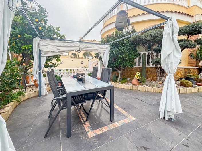 Image No.41-Villa de 5 chambres à vendre à Monforte del Cid