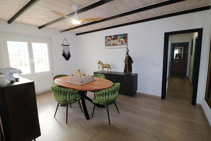 Image No.19-4 Bed Country House for sale