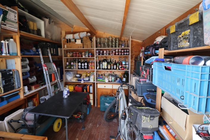 Image No.31-4 Bed Country House for sale