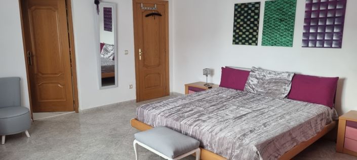 Image No.21-6 Bed Country House for sale