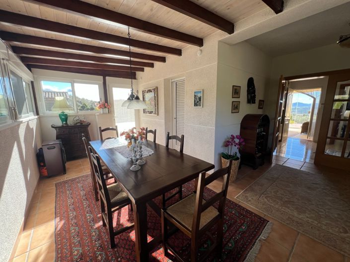 Image No.12-3 Bed Country House for sale