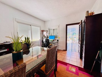 o1j9rosi0212ui1qc37ssn8919iu68