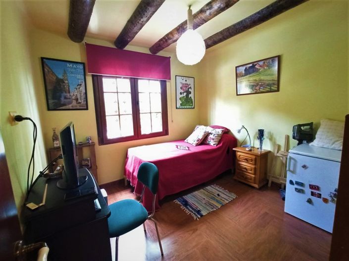 Image No.13-3 Bed Country House for sale