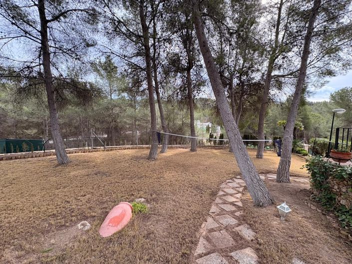 Image No.23-4 Bed Country House for sale