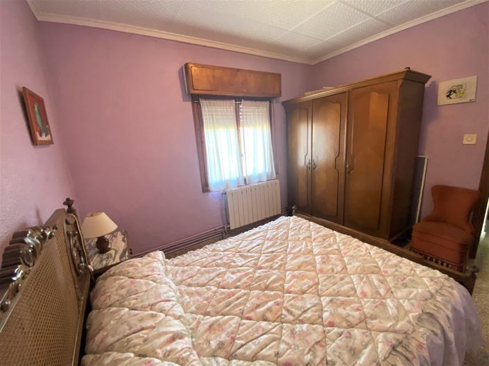 Image No.29-4 Bed Country House for sale