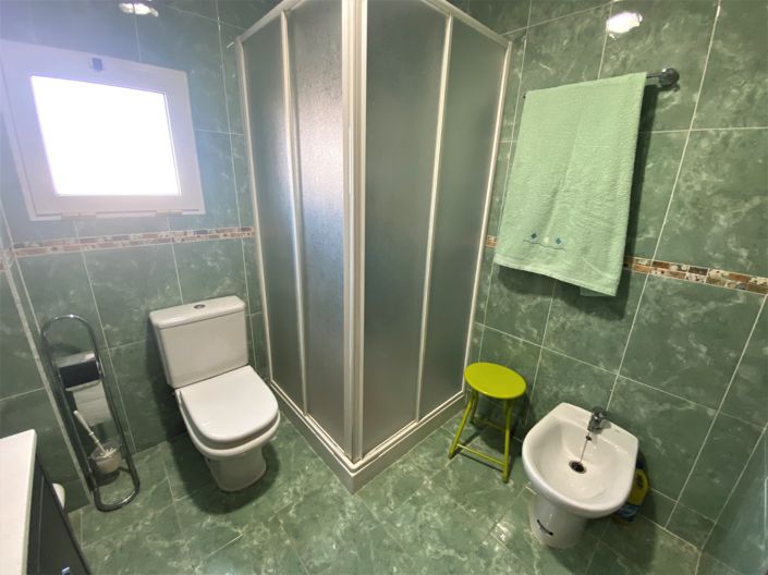 Image No.31-4 Bed Country House for sale