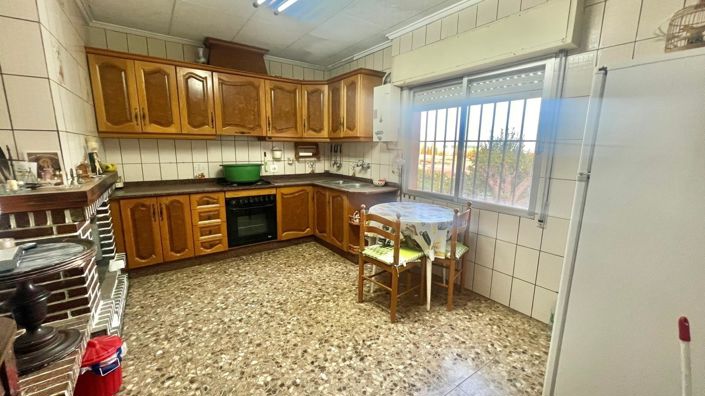 Image No.11-5 Bed Country House for sale