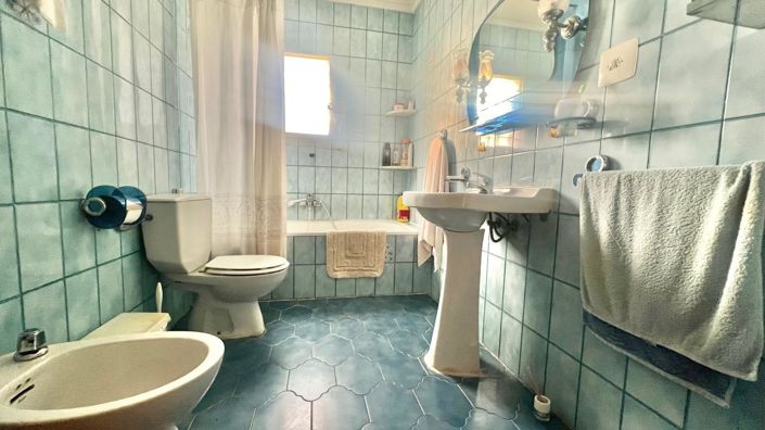 Image No.13-5 Bed Country House for sale