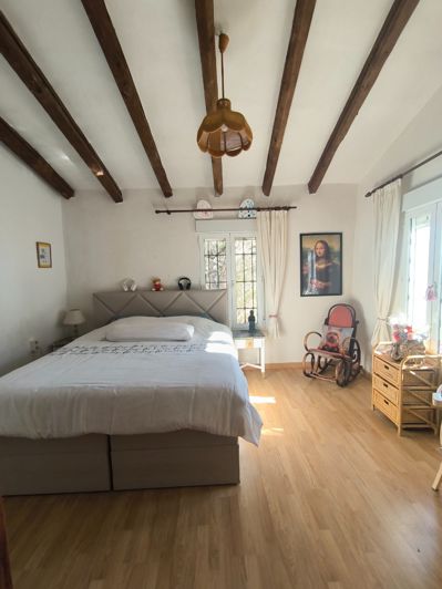 Image No.13-5 Bed Country House for sale