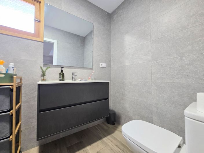 Image No.6-3 Bed Country House for sale