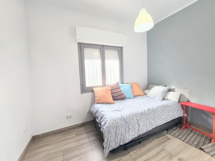 Image No.9-3 Bed Country House for sale