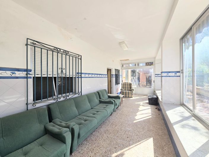 Image No.11-4 Bed Country House for sale