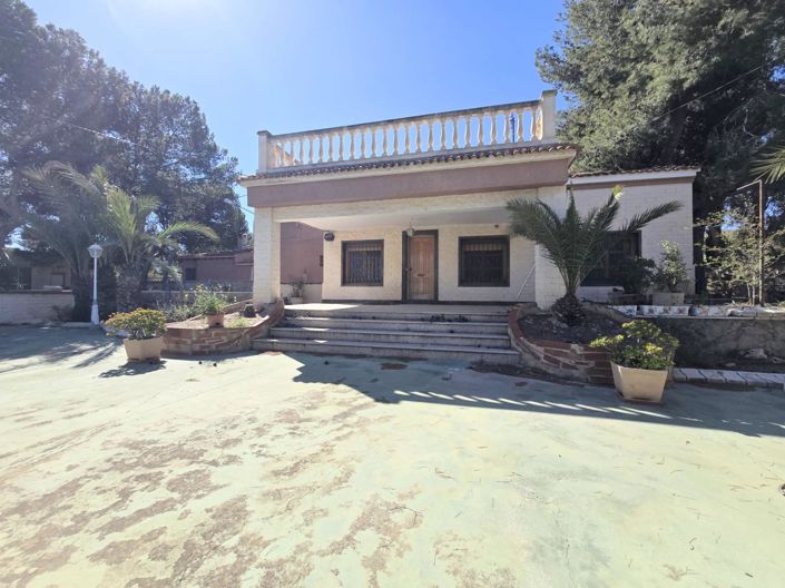 Image No.3-4 Bed Country House for sale