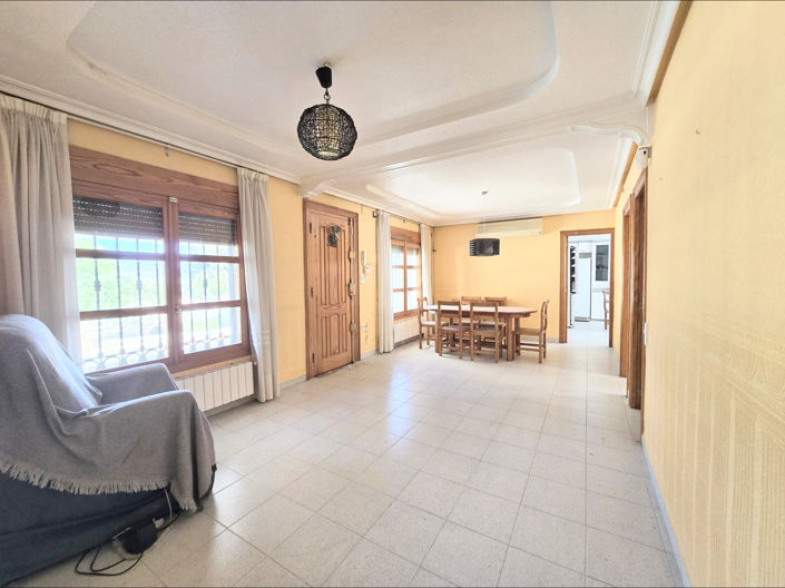 Image No.4-4 Bed Country House for sale