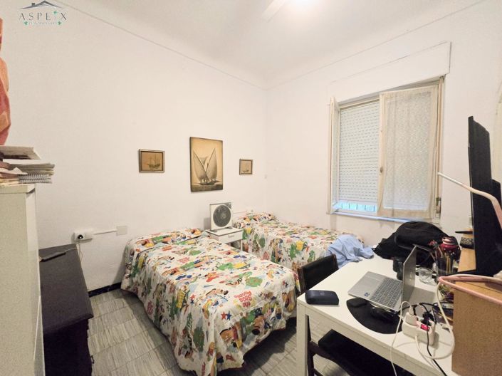 Image No.18-7 Bed Villa for sale