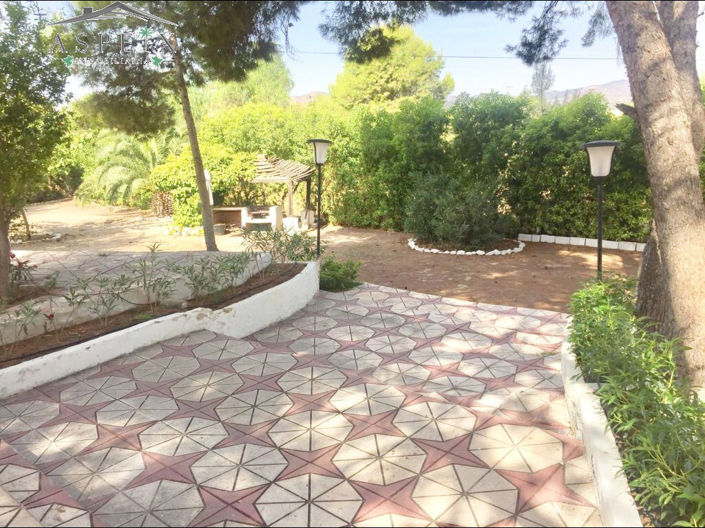 Image No.4-7 Bed Villa for sale