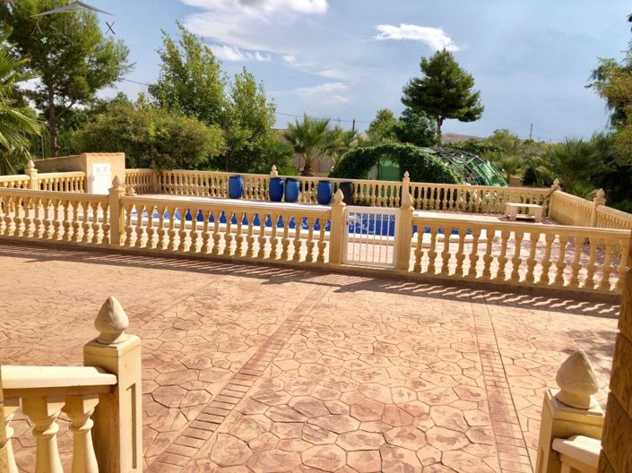 Image No.14-4 Bed Country House for sale