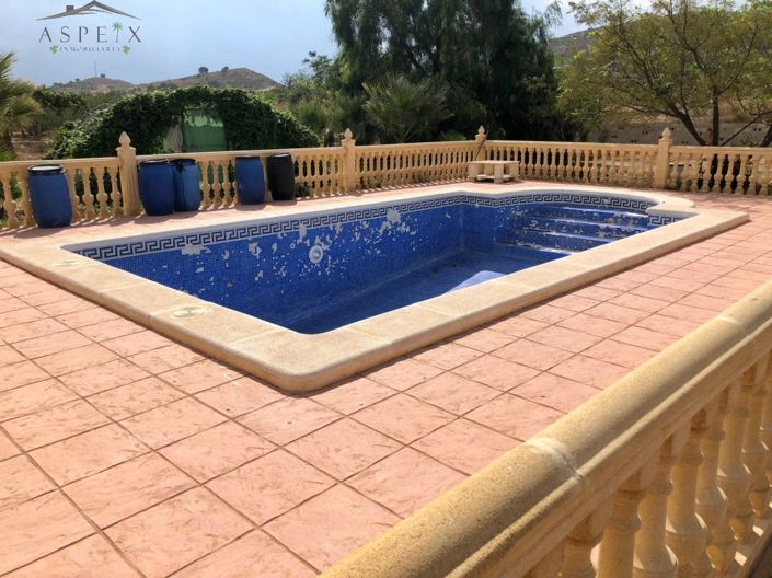 Image No.15-4 Bed Country House for sale