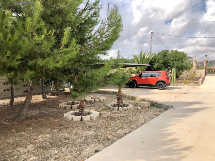 Image No.17-4 Bed Country House for sale