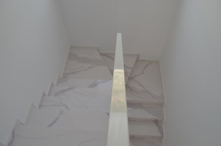 Image No.30-4 Bed Country House for sale