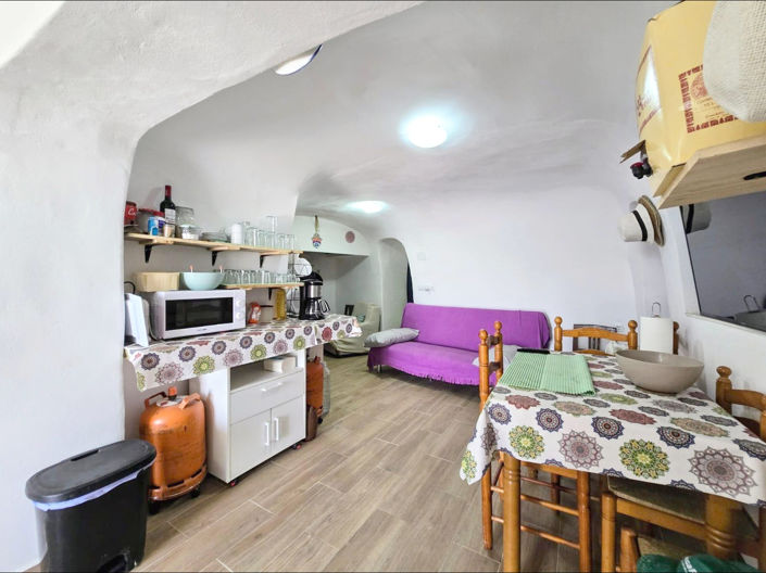 Image No.2-3 Bed House for sale