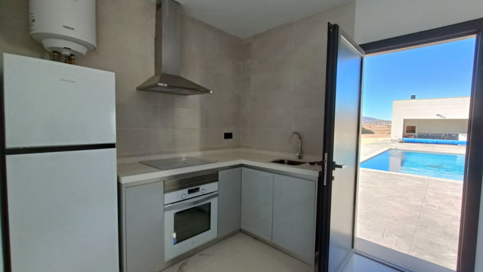 Image No.46-4 Bed Country House for sale