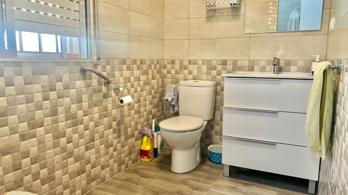 Image No.6-Maison de campagne de 5 chambres à vendre à Crevillente