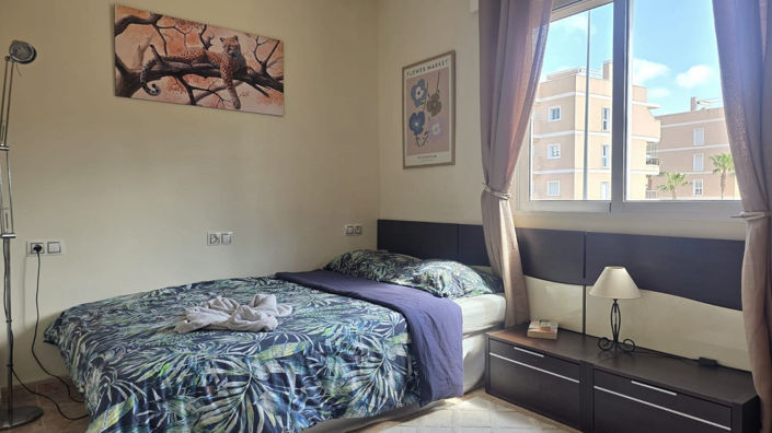 Image No.12-3 Bed Townhouse for sale