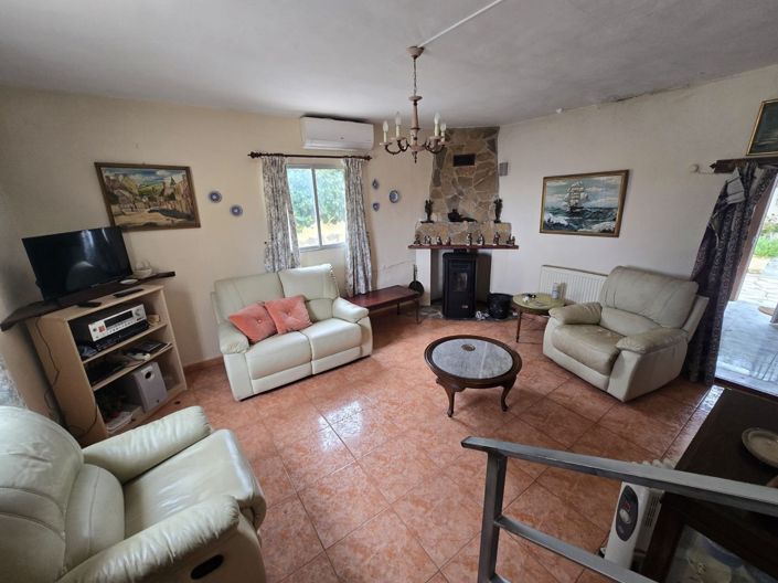 Image No.27-2 Bed Country House for sale