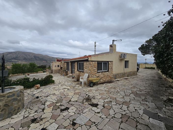 Image No.5-2 Bed Country House for sale