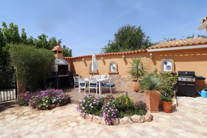 Image No.14-5 Bed Country House for sale