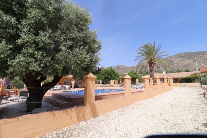 Image No.21-5 Bed Country House for sale