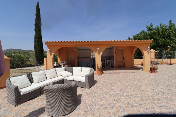Image No.26-5 Bed Country House for sale