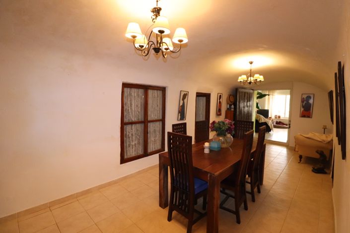 Image No.47-5 Bed Country House for sale