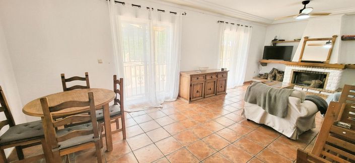 Image No.29-4 Bed Country House for sale