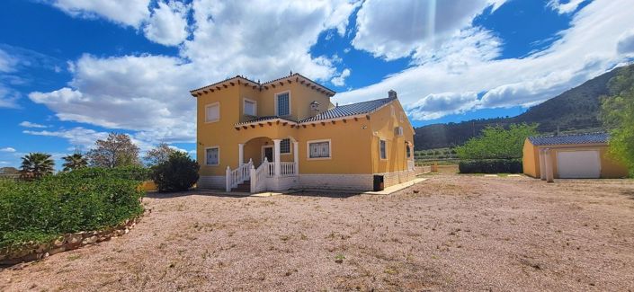 Image No.5-4 Bed Country House for sale