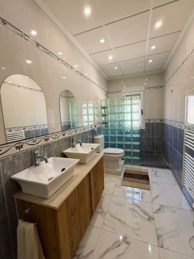Image No.18-3 Bed Country House for sale