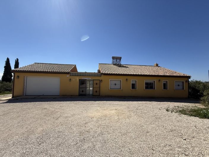Image No.21-3 Bed Country House for sale