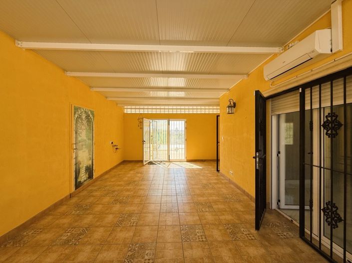 Image No.8-3 Bed Country House for sale