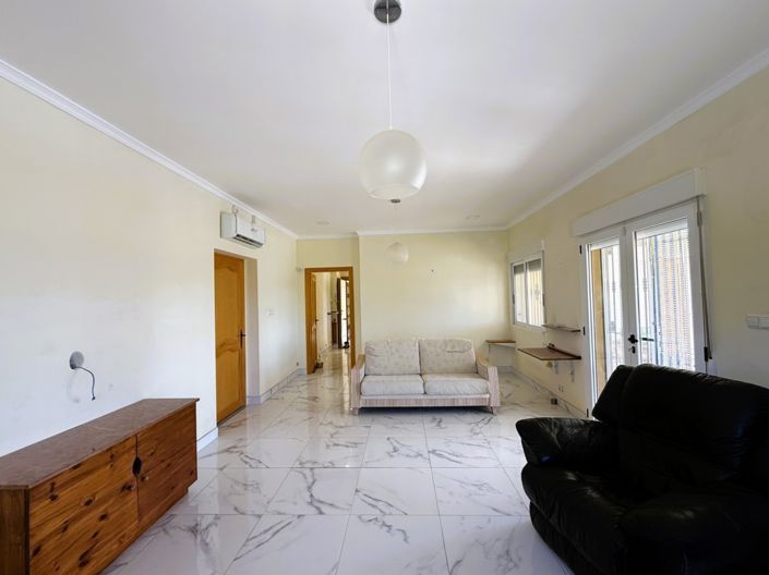 Image No.9-3 Bed Country House for sale