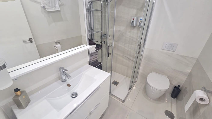 Image No.17-3 Bed Apartment for sale